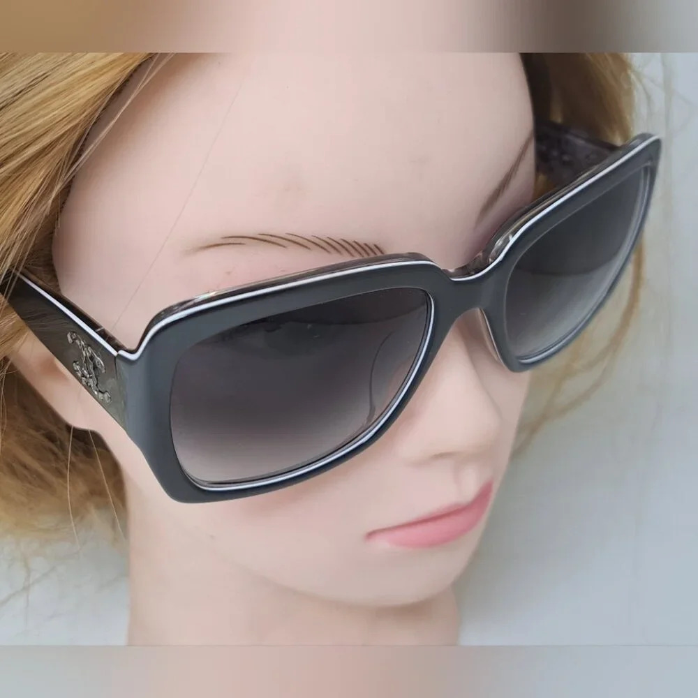 NWOT CHANEL Women's Sunglasses Gradient Tint CC Logo 5221-A 56-19-135 - Picture 6 of 16